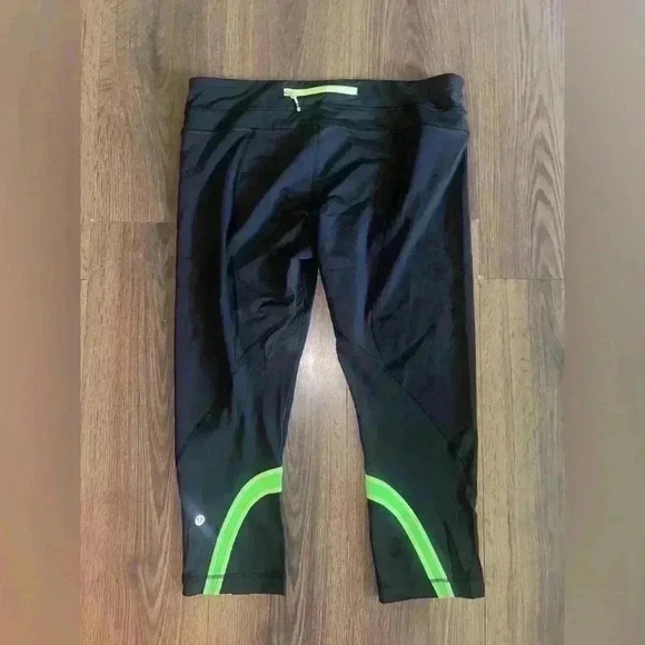 Lululemon Run Inspire Crop II Leggings in Black/Frond 2 Womens Size 12 - Picture 4 of 6